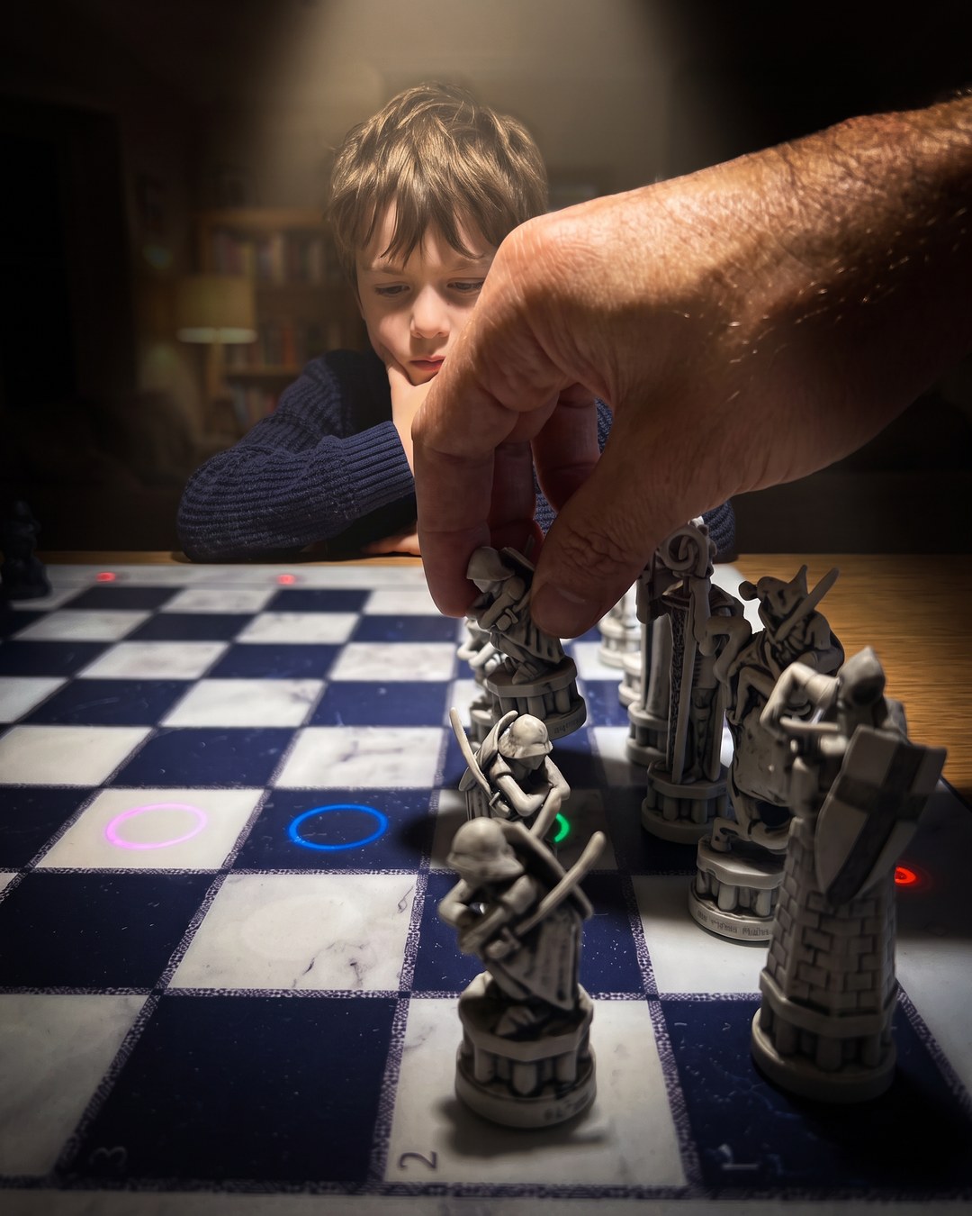 GoChess Wizard, Boy · living room · your hand moving · thinking · /spotlight
